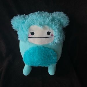 8 inch Joelle Bigfoot Squishmallow